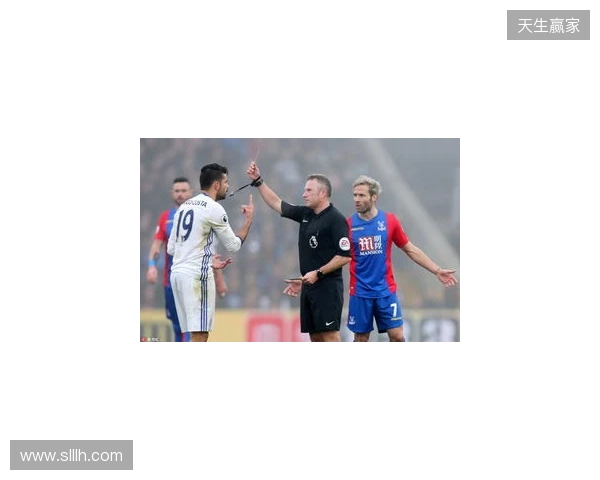 前白堡球员:当年刻意吃黄牌被停赛,这样就能多见见女友了 前白堡球员:当年刻意吃黄牌被停赛,这样就能多见见女友了